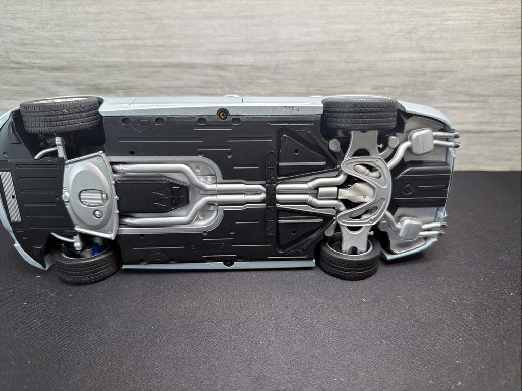 1:18 Paragon BMW F10 M5 Silver Blue RARE Limited Edition DAMAGE NO BOX SEE PICS19