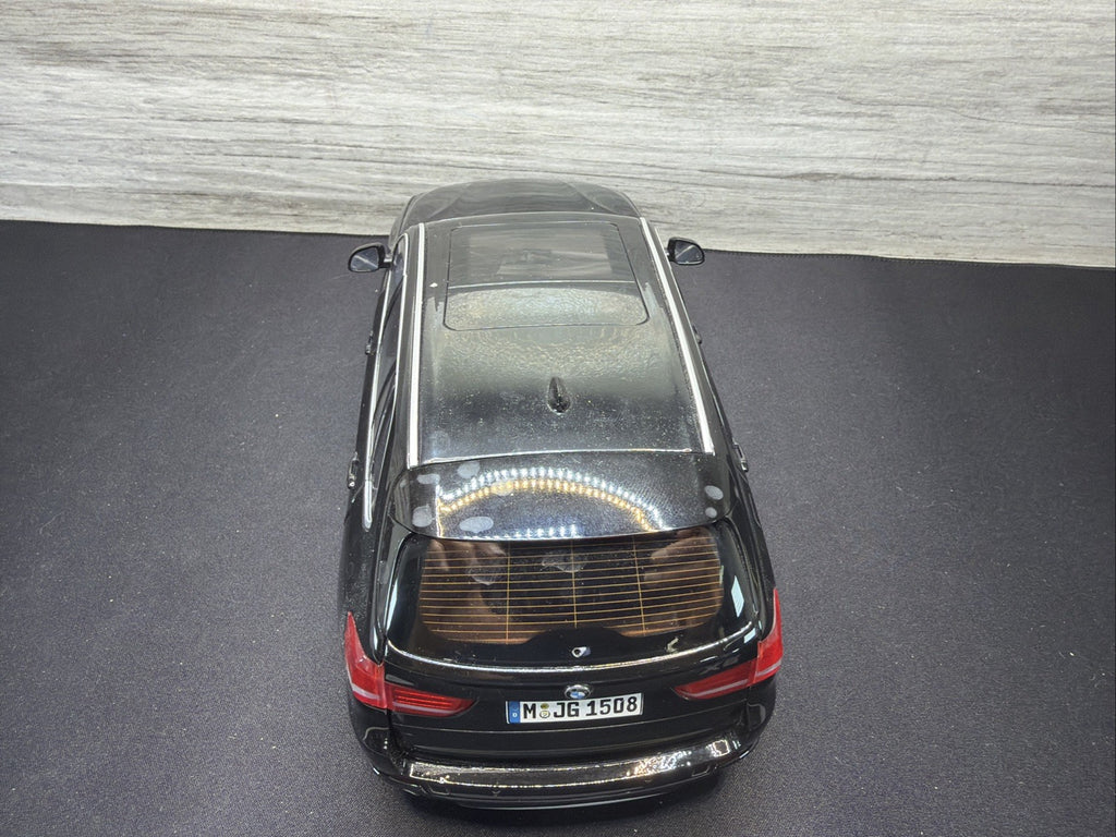 Kyosho Model 1/18 Scale BMW X5 4.4i Black  SUV Car NO BOX RARE10