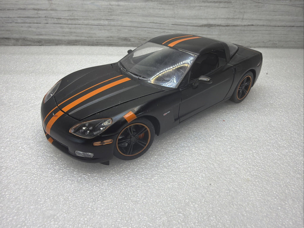 1/24 2009 GREENLIGHT Z06 CORVETTE Excellent Condition RARE  Detailed No Box8