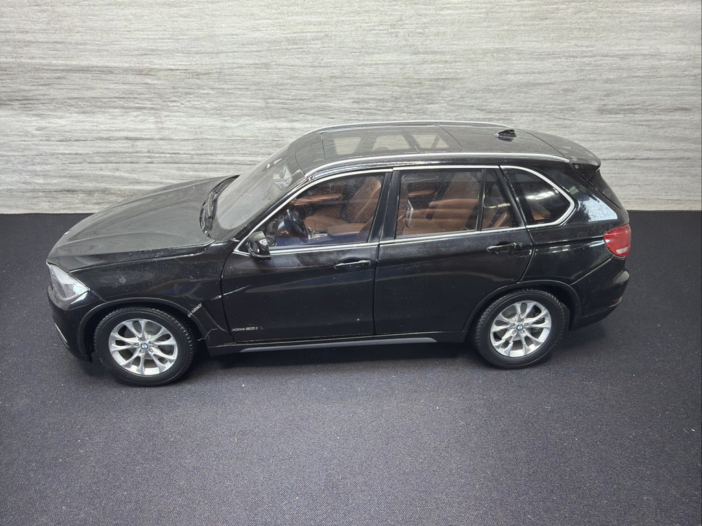 Kyosho Model 1/18 Scale BMW X5 4.4i Black  SUV Car NO BOX RARE6