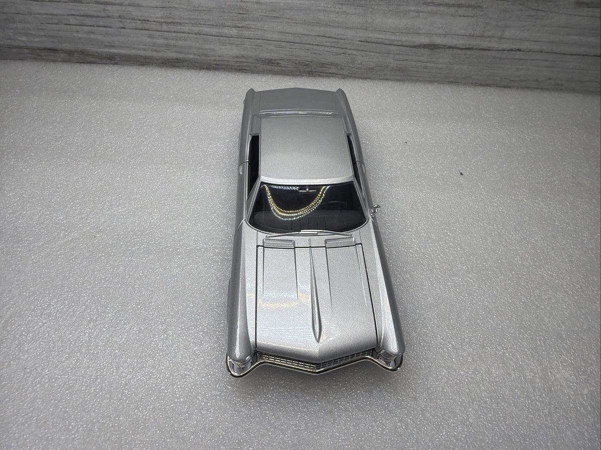 1965 BUICK RIVIERA GRAND SPORT HARD TOP WELLY 24072 1/24 DIECAST CAR SILV NO BOX5
