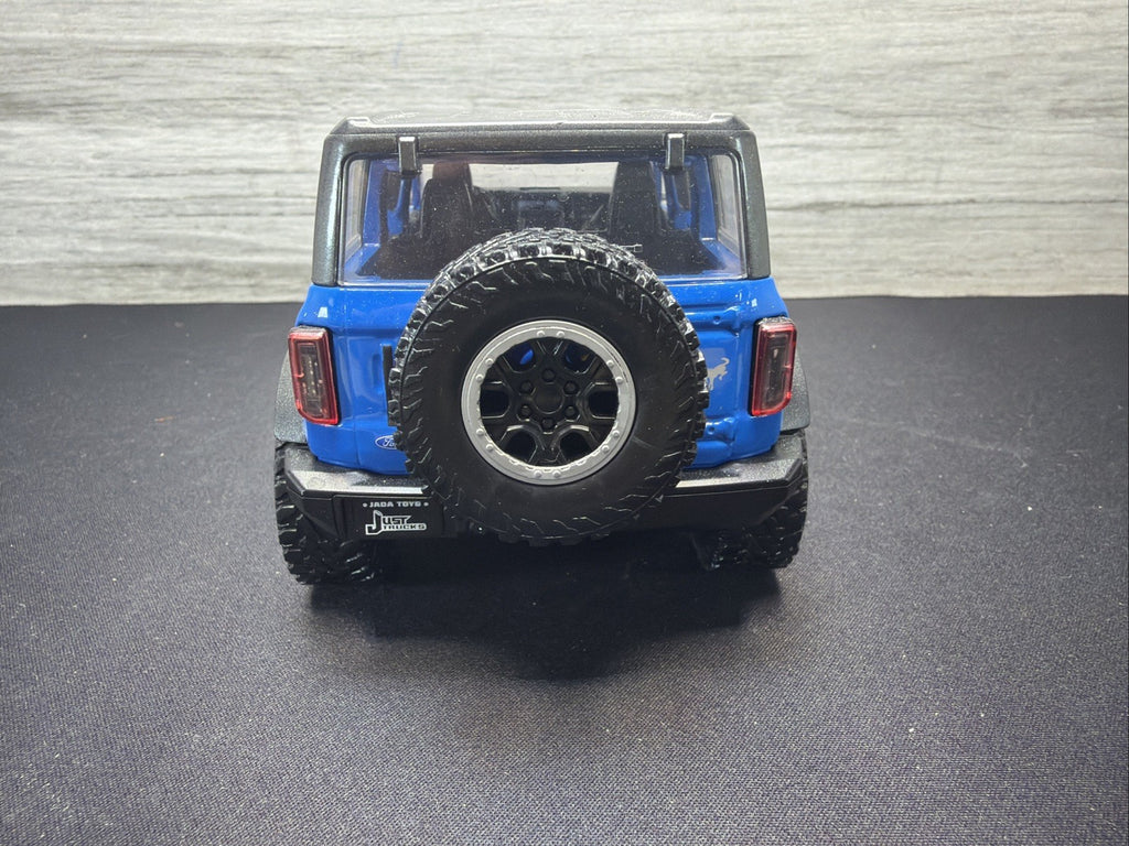 Jada Just Trucks 1:24 2021 Ford Bronco Blue Diecast Truck Nice No Box5