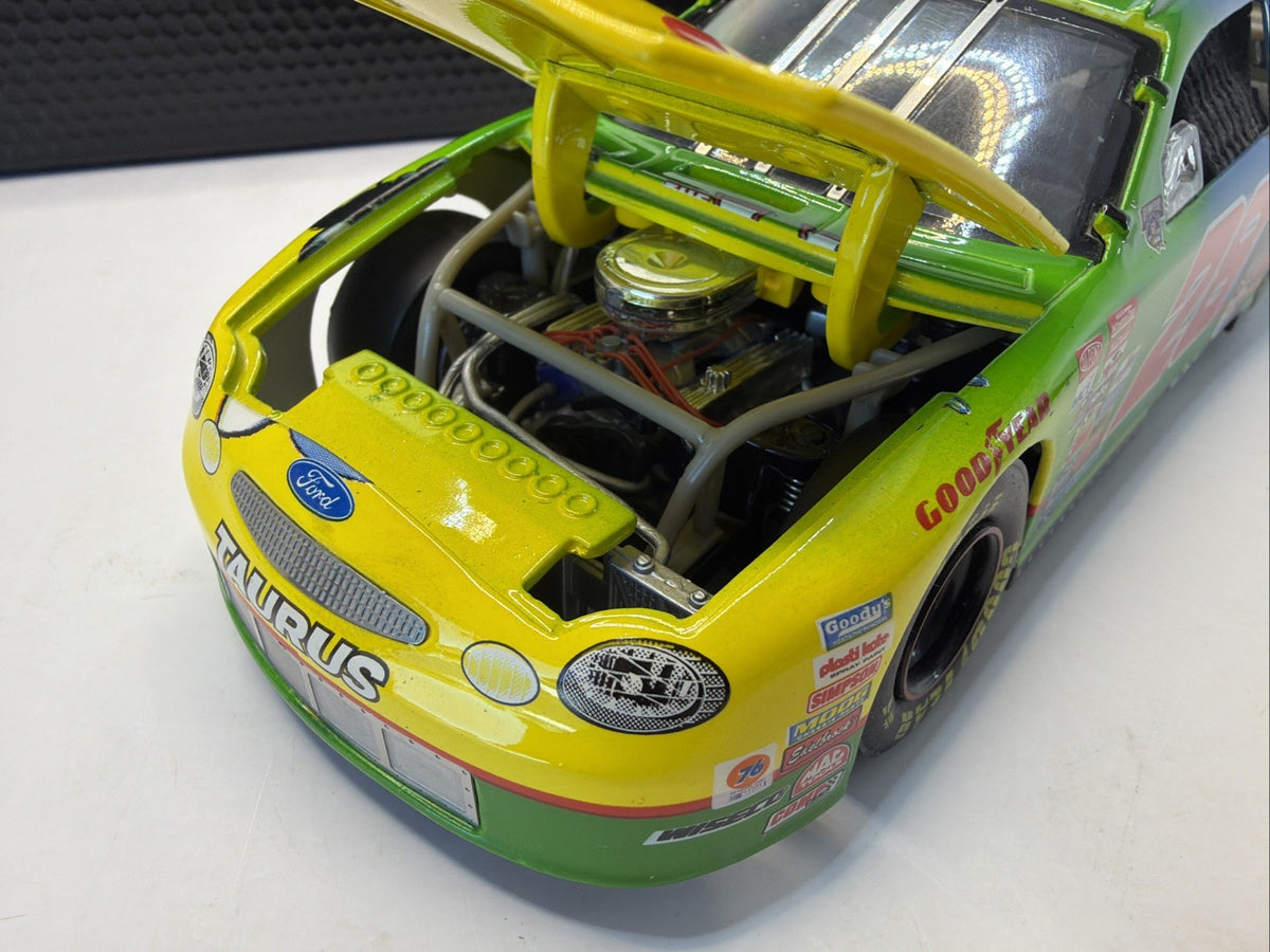 NASCAR 1/24 ACTION Elite Numbered  0271. #28 KENNY IRWIN THE JOKER 1998 TAURUS5