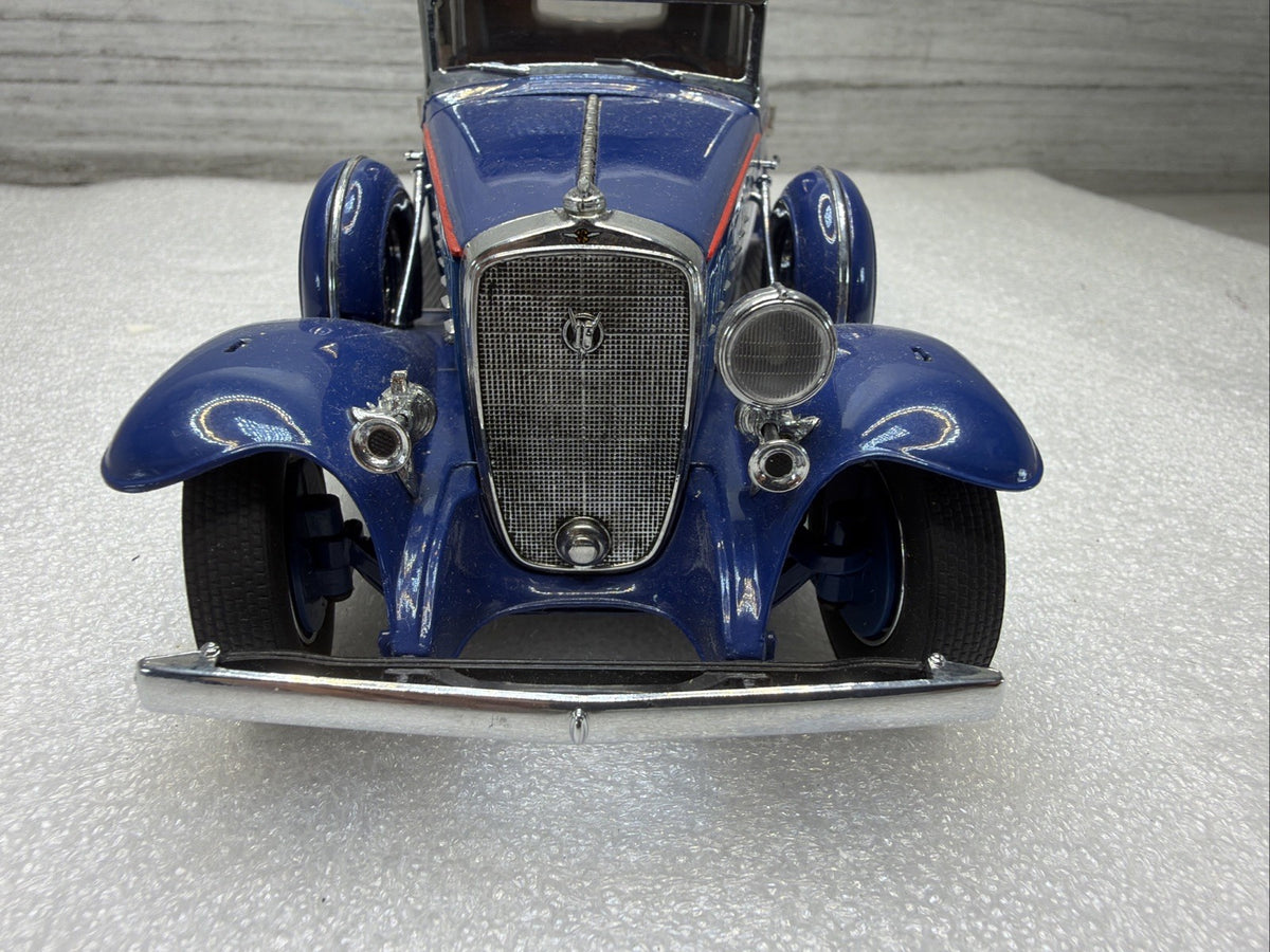 1932 Cadillac V16 Sport Phaeton 1:24 Franklin Mint TwoTone Blue No Box Headlight9