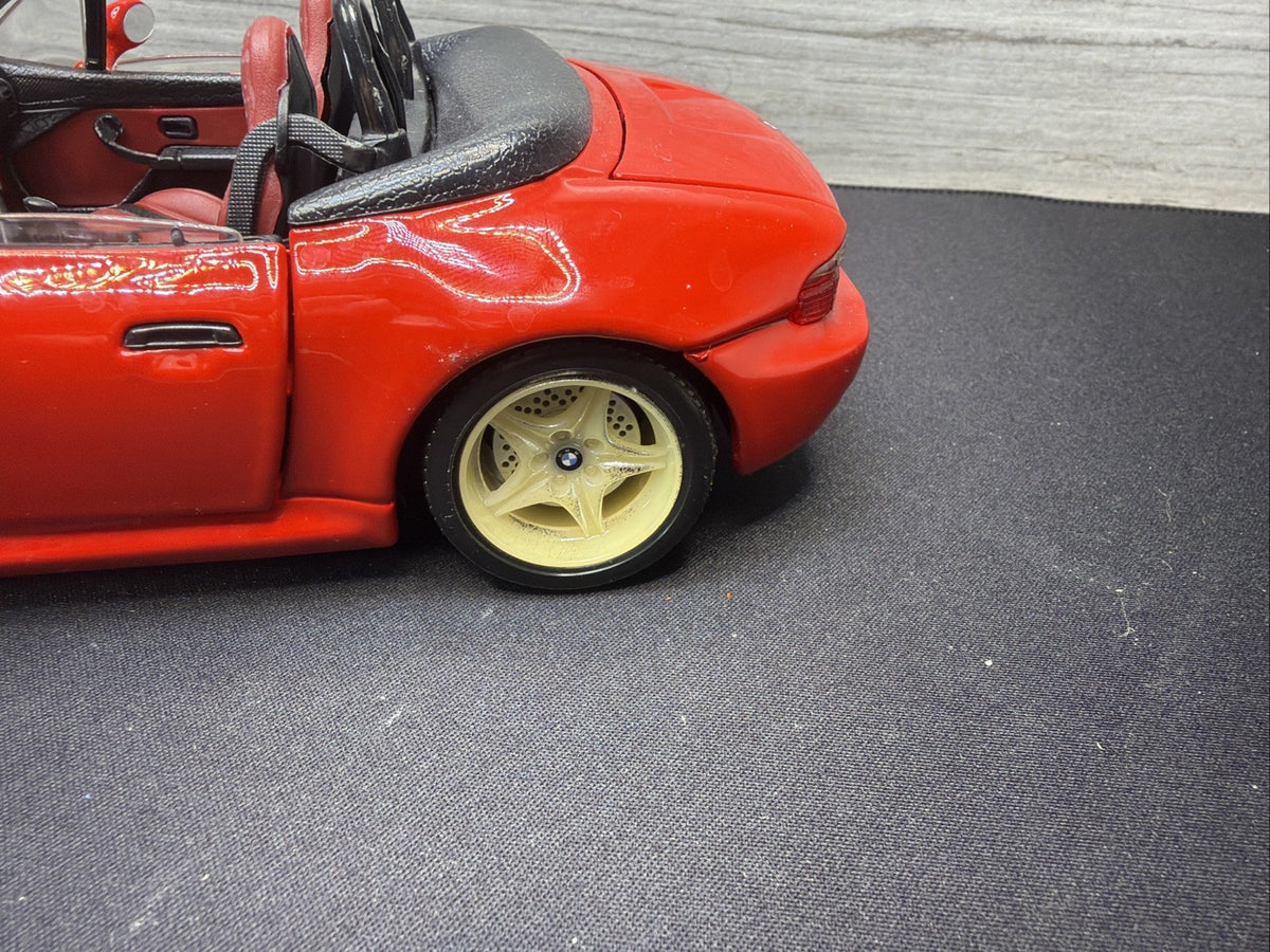 Bburago 1996 BMW M Roadster Convertible Red Scale 1:18 Made Italy No Box Read12