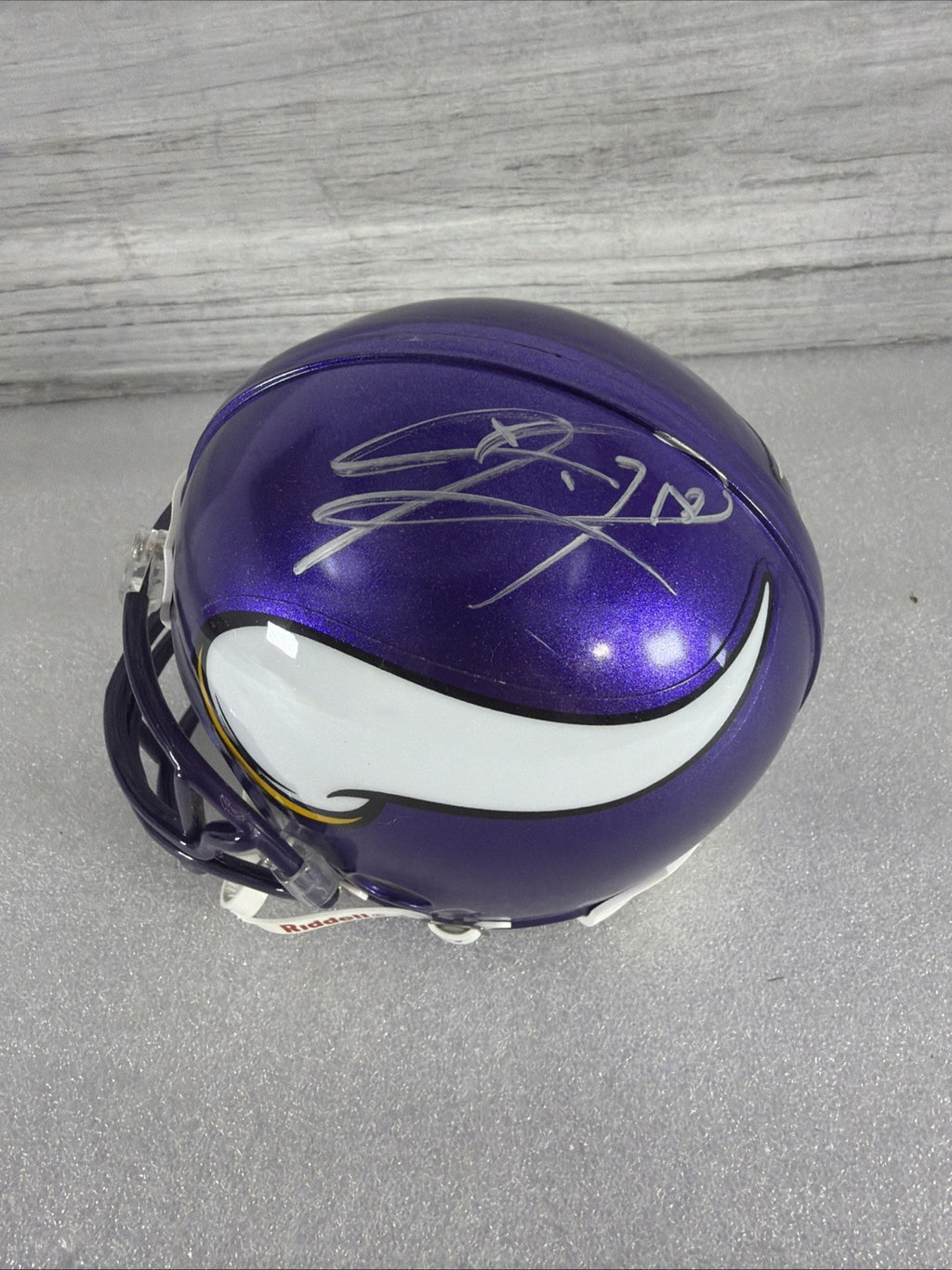 SIGNED MINNESOTA VIKINGS MINI HELMET- NO IDEA WHO-READ, DESCRIPTION!! AUTHENTIC1