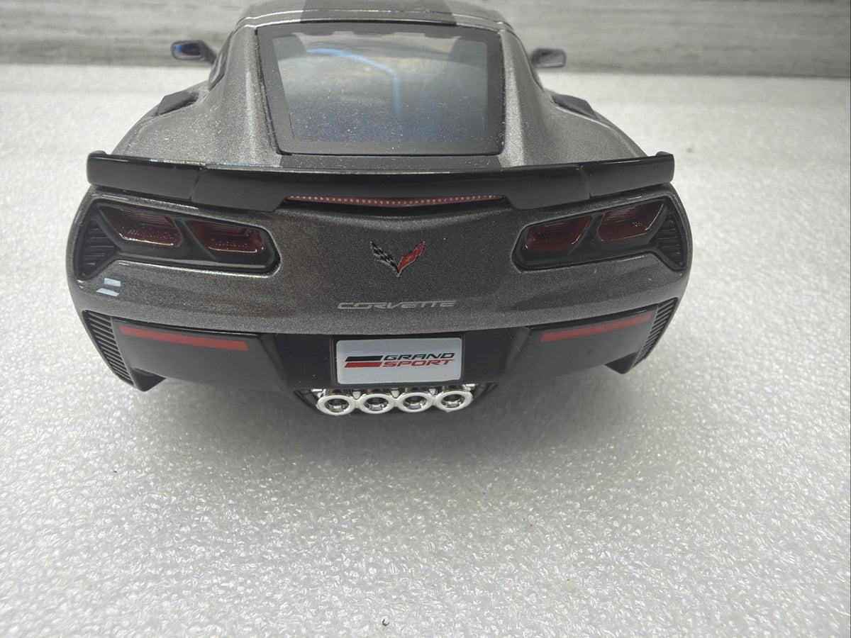 Maisto 2017 Chevrolet Corvette Stingray Grey 1/24 Scale Diecast Car NoBox Nice5