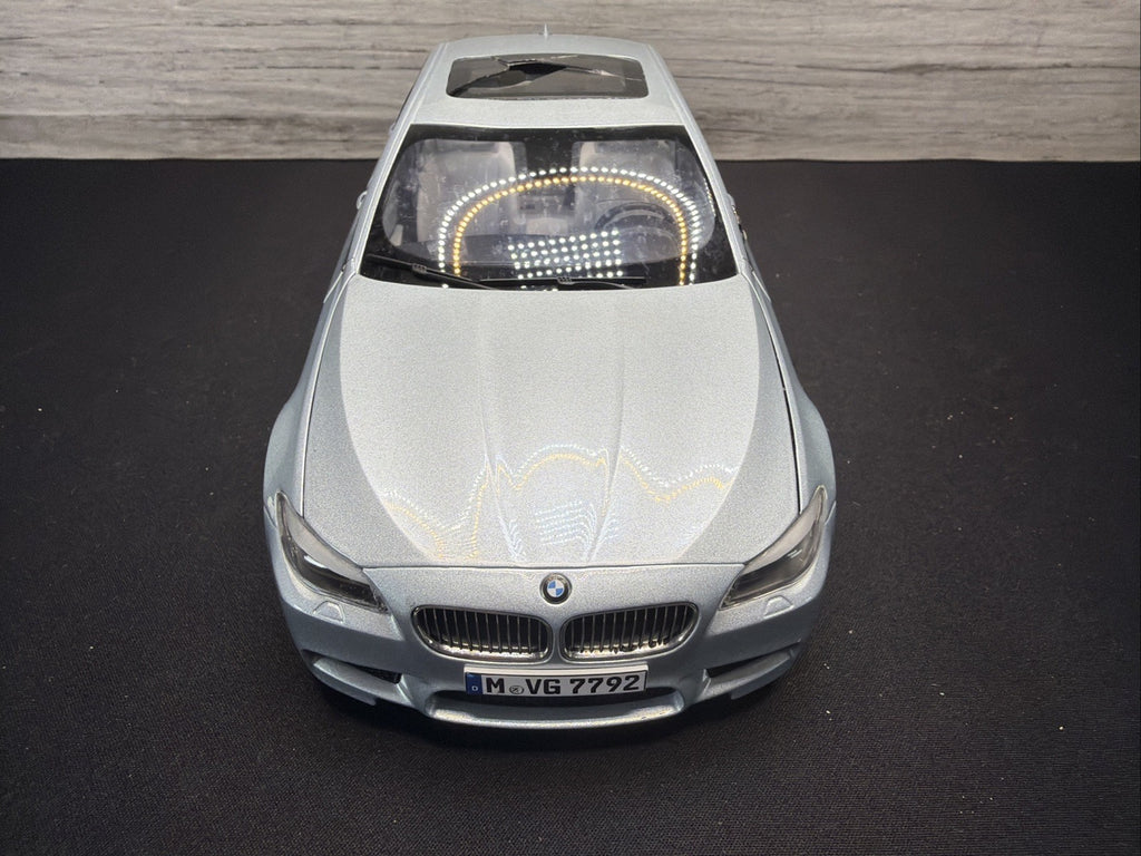 1:18 Paragon BMW F10 M5 Silver Blue RARE Limited Edition DAMAGE NO BOX SEE PICS5