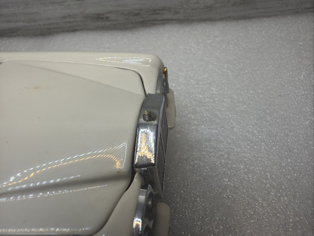Franklin Mint- 1992 Rolls-Royce Corniche IV Convertible 1/24 Has Damage See Pics4