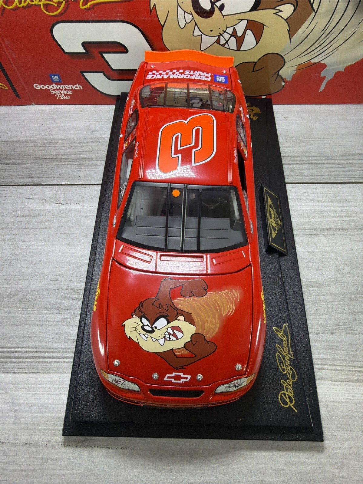 Dale Earnhardt #3 GM Goodwrench TAZ NO BULL Revell 1/18 Nascar Diecast NICE6