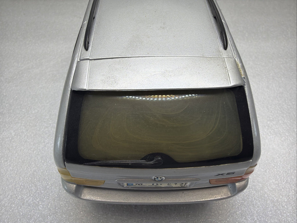 Welly 1:18 Silver BMW X5  no.9842 *RARE* Diecast Model Car5