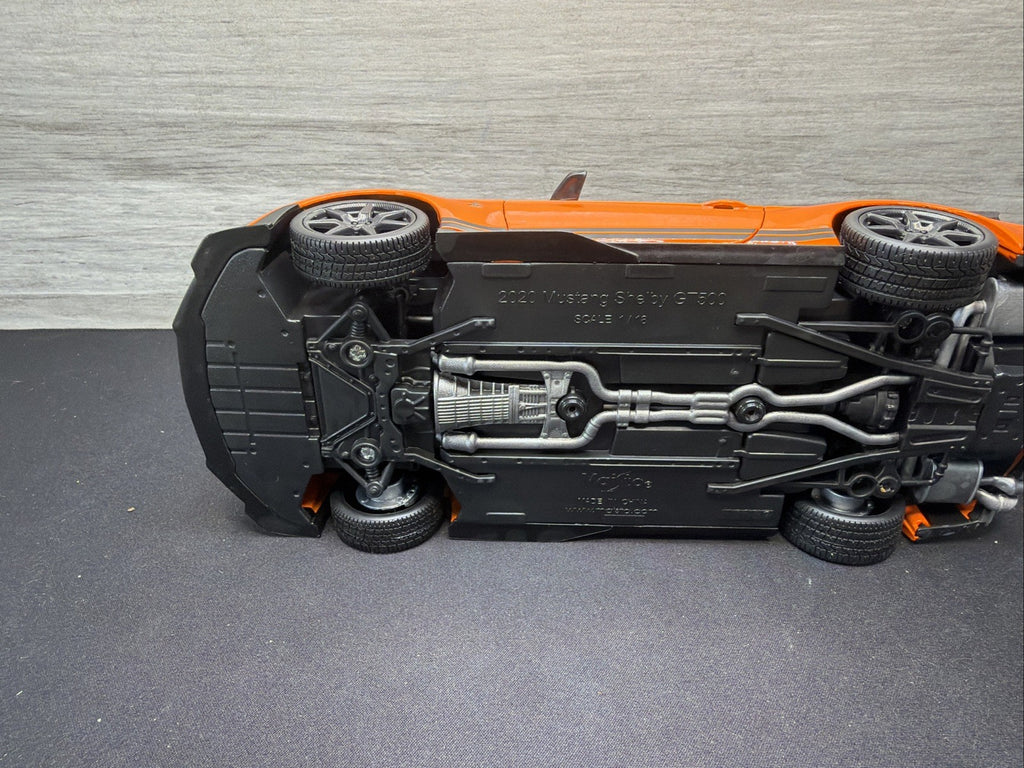 Maisto 1:18 Ford Mustang Shelby GT500 2020 Orange & Black Diecast Car14