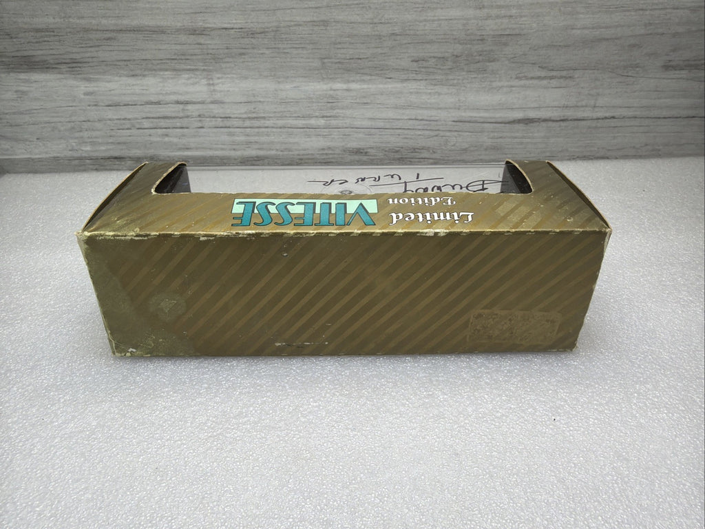 VITESSE ☆FORD FAIRLANE  Schwam 99 Super Rare  1/43 Curtis Turner Signed7