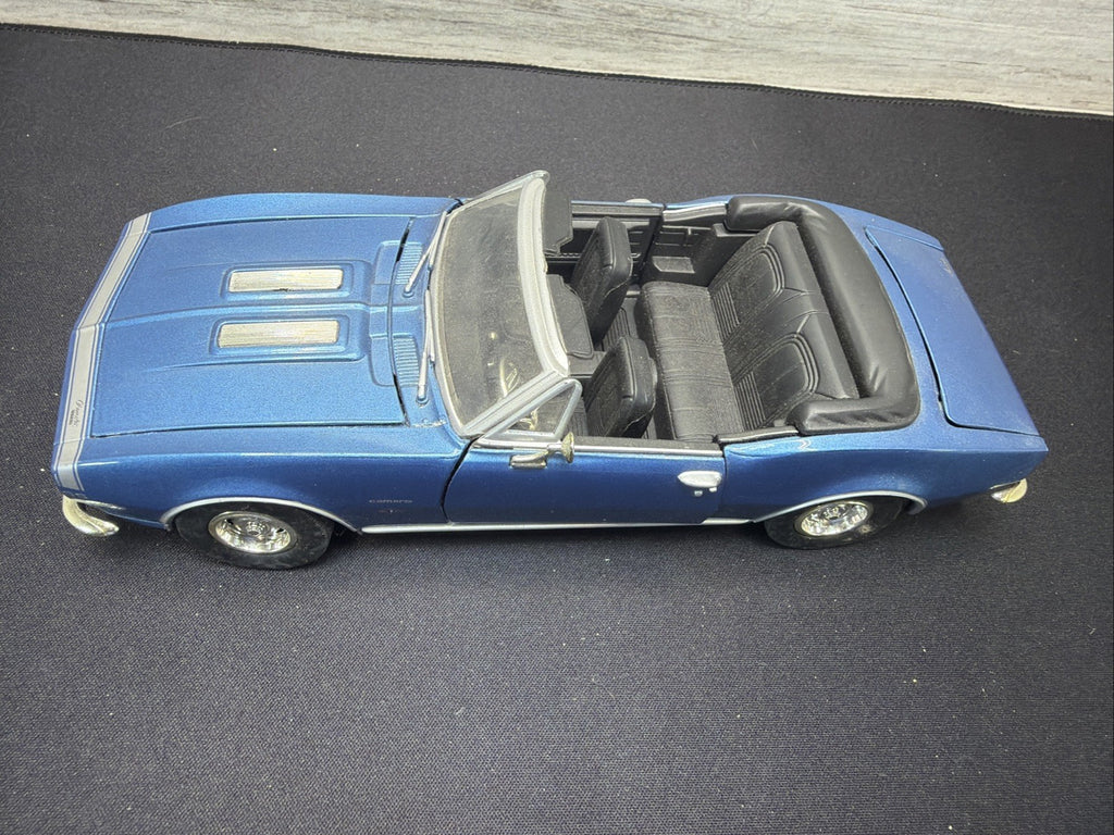 1967 Blue Chevy Camaro SS  Motormax Die Cast  Convertible Vehicle 1:24 Scale2