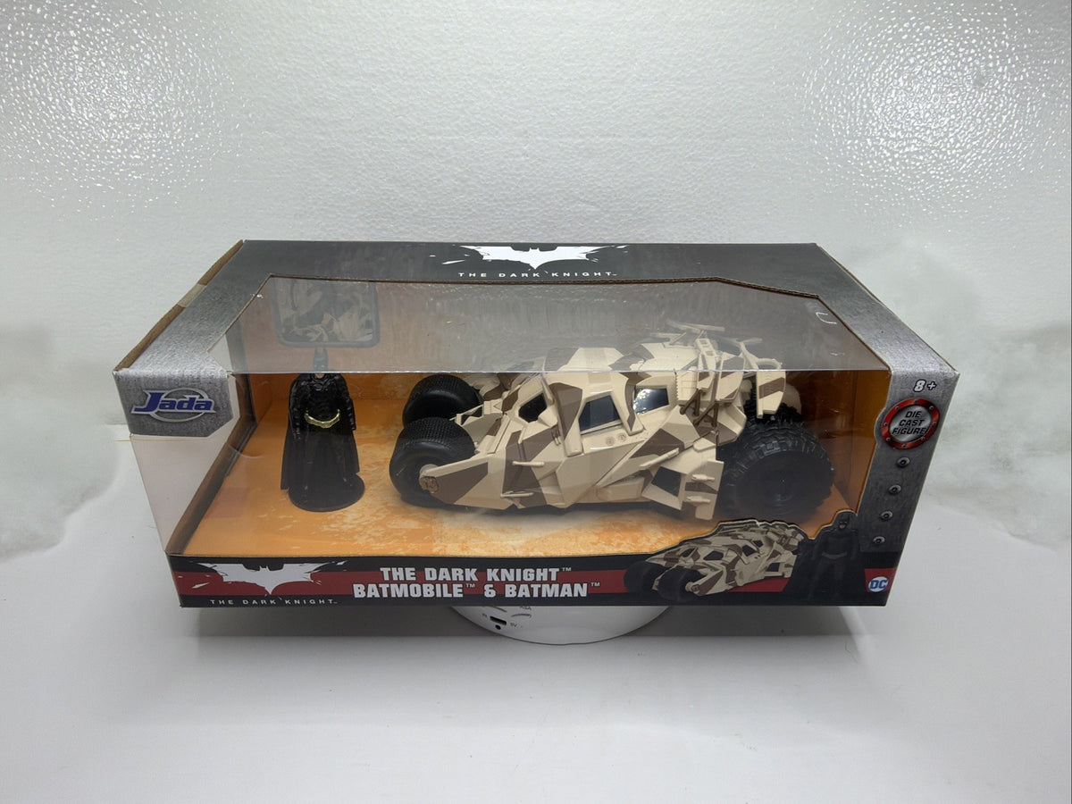 Jada Toys 1: 24 Scale The Dark Knight Batmobile Die-cast Vehicle with Batman4
