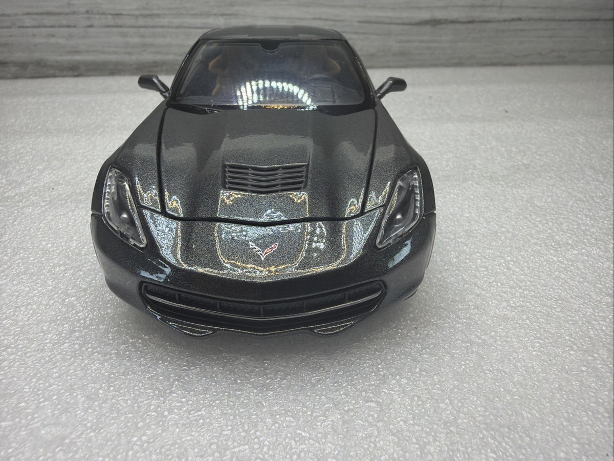 Maisto 2014 Chevrolet Corvette Stingray Grey 1/24 Scale Diecast Car No Box Nice4