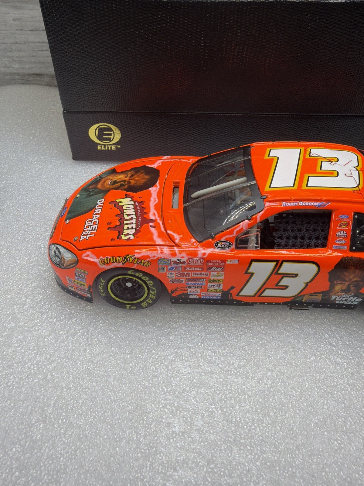 ACTION 2000 ROBBY GORDON ULTRA "THE WOLFMAN" 1/24TAURUS ELITE 107/492 DAMAGED1