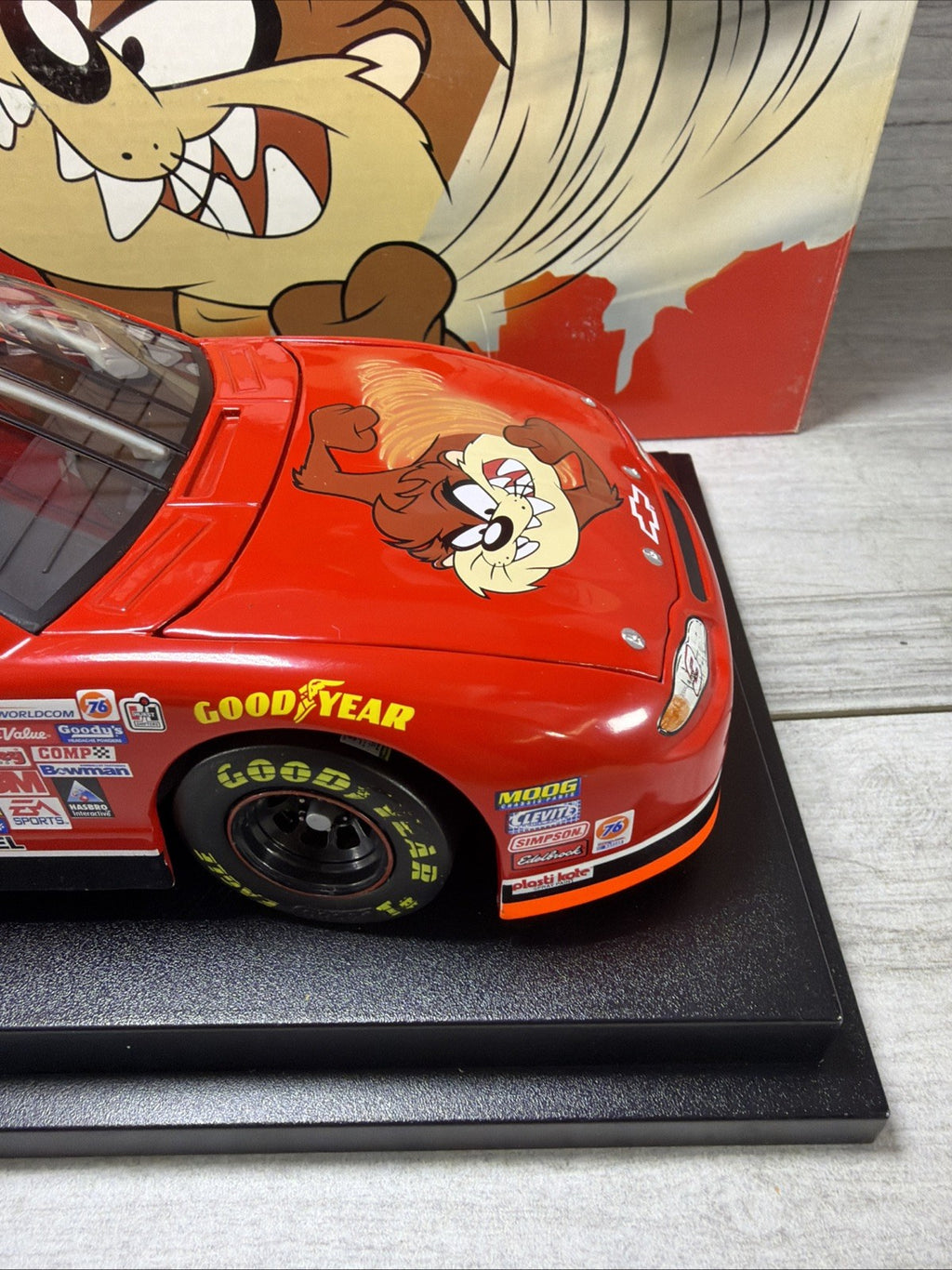 Dale Earnhardt #3 GM Goodwrench TAZ NO BULL Revell 1/18 Nascar Diecast NICE10