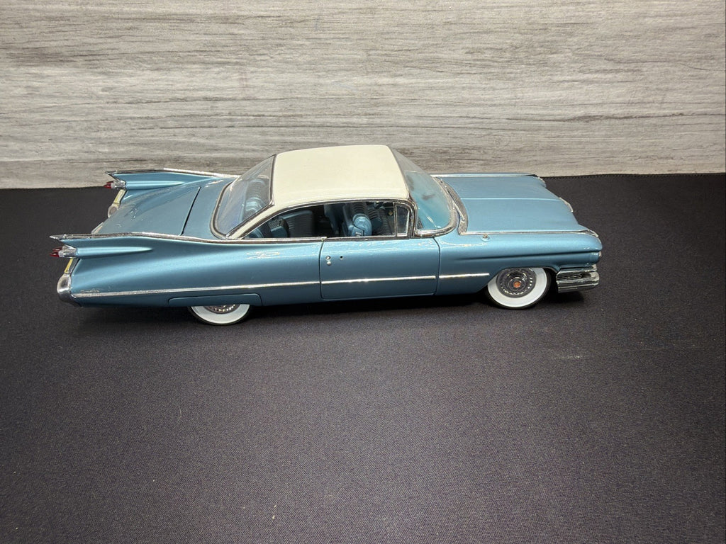 Danbury Mint 1959 Cadillac Coupe de Ville No Box Nice Blue Minor Damage8