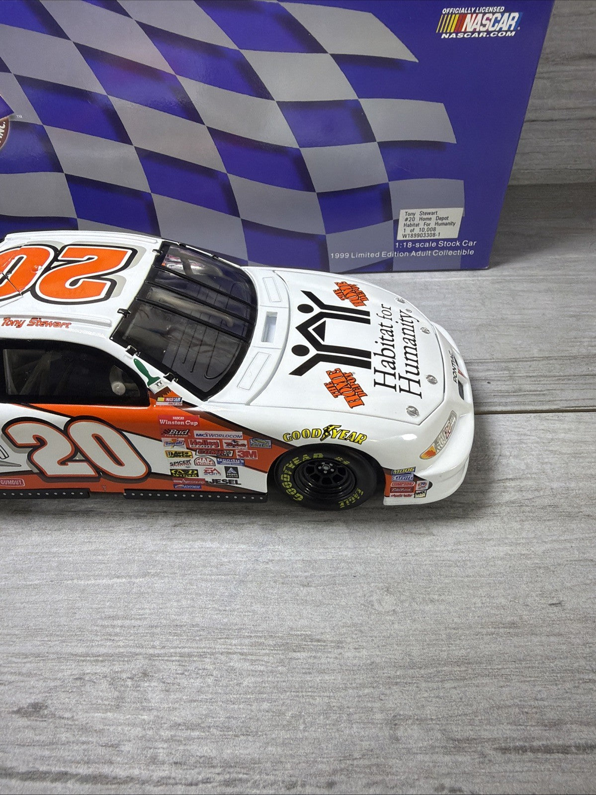 Action 1999 Habitat for Humanity , Home Depot 1:18 Pontiac #20 Tony Stewart  New6