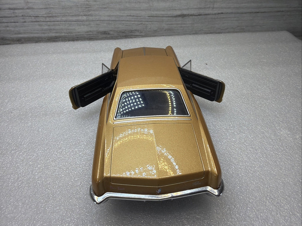 1965 BUICK RIVIERA GRAND SPORT HARD TOP WELLY 24072 1/24 DIECAST CAR GOLD NO BOX12