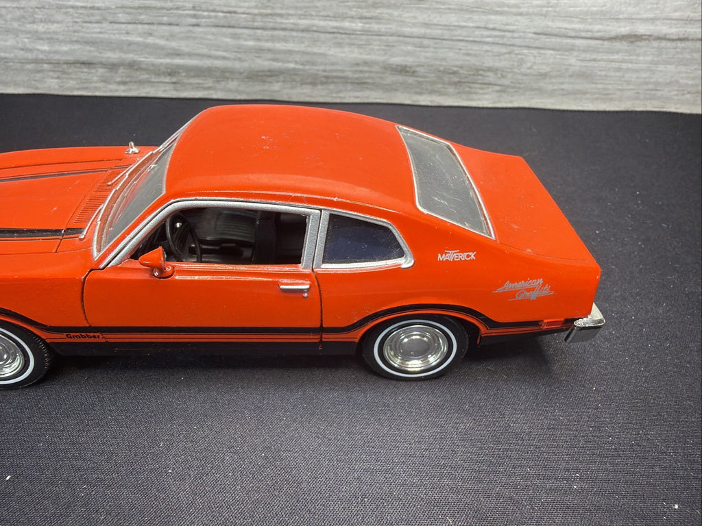 Motor Max 1974 Ford Maverick 1/24 Diecast Model Underneath Damage6