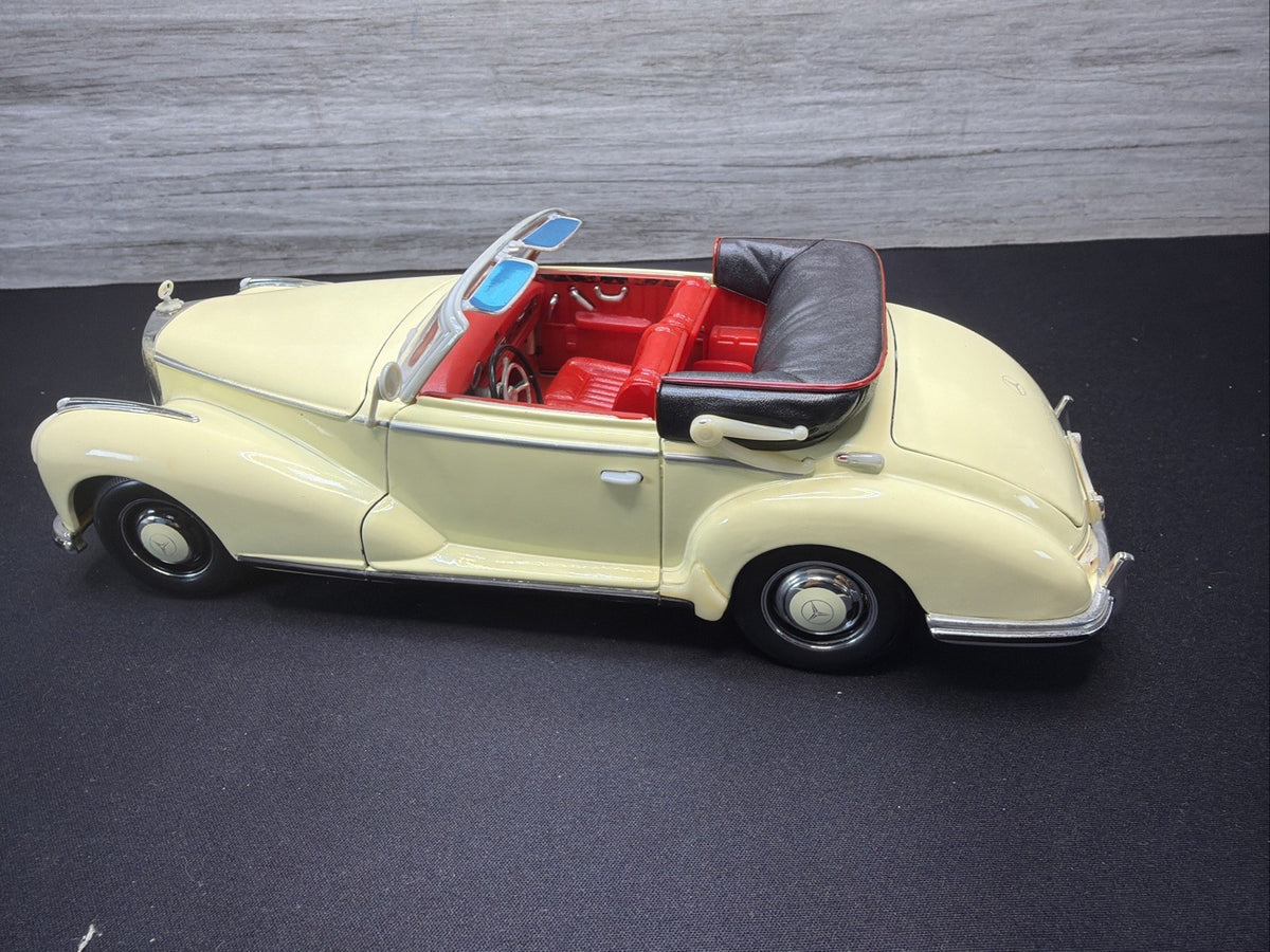 RARE Welly 1955 Black Mercedes-Benz 300s Die-Cast 1:18 Convertible NO BOX10
