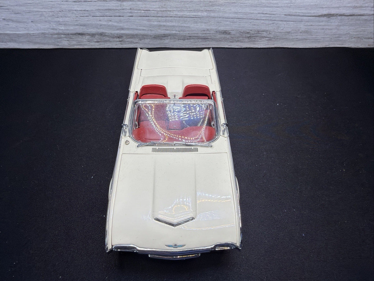 1962 Ford Thunderbird DANBURY MINT 1/24 Convertible- No Box6