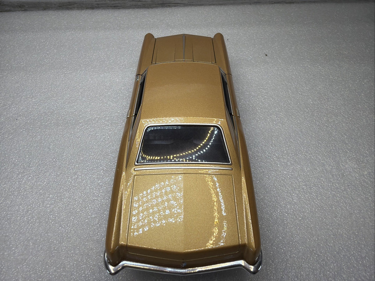 1965 BUICK RIVIERA GRAND SPORT HARD TOP WELLY 24072 1/24 DIECAST CAR GOLD NO BOX11