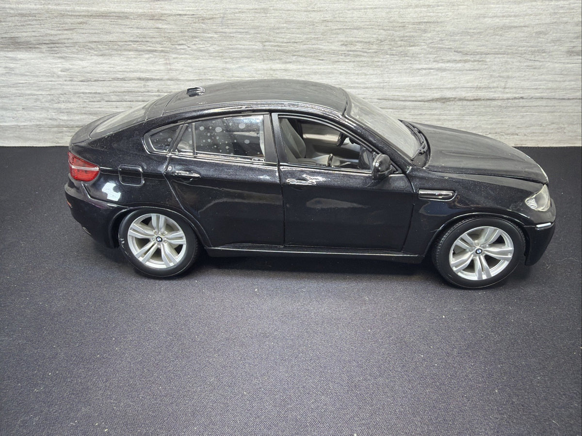 Bburago 1:18 2011 BMW X6 M Black Diecast Nice No Box0