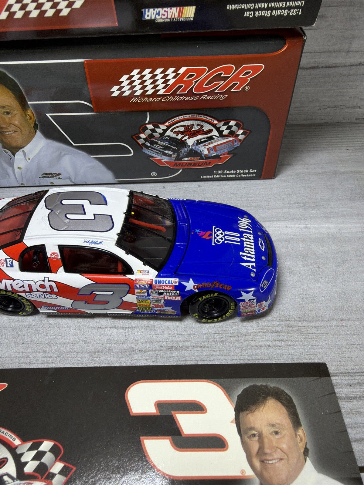 Dale Earnhardt 1:32 Scale RCR MUSEUM SERIES 1996 Monte Carlo #3 ATLANTA NEW LE2