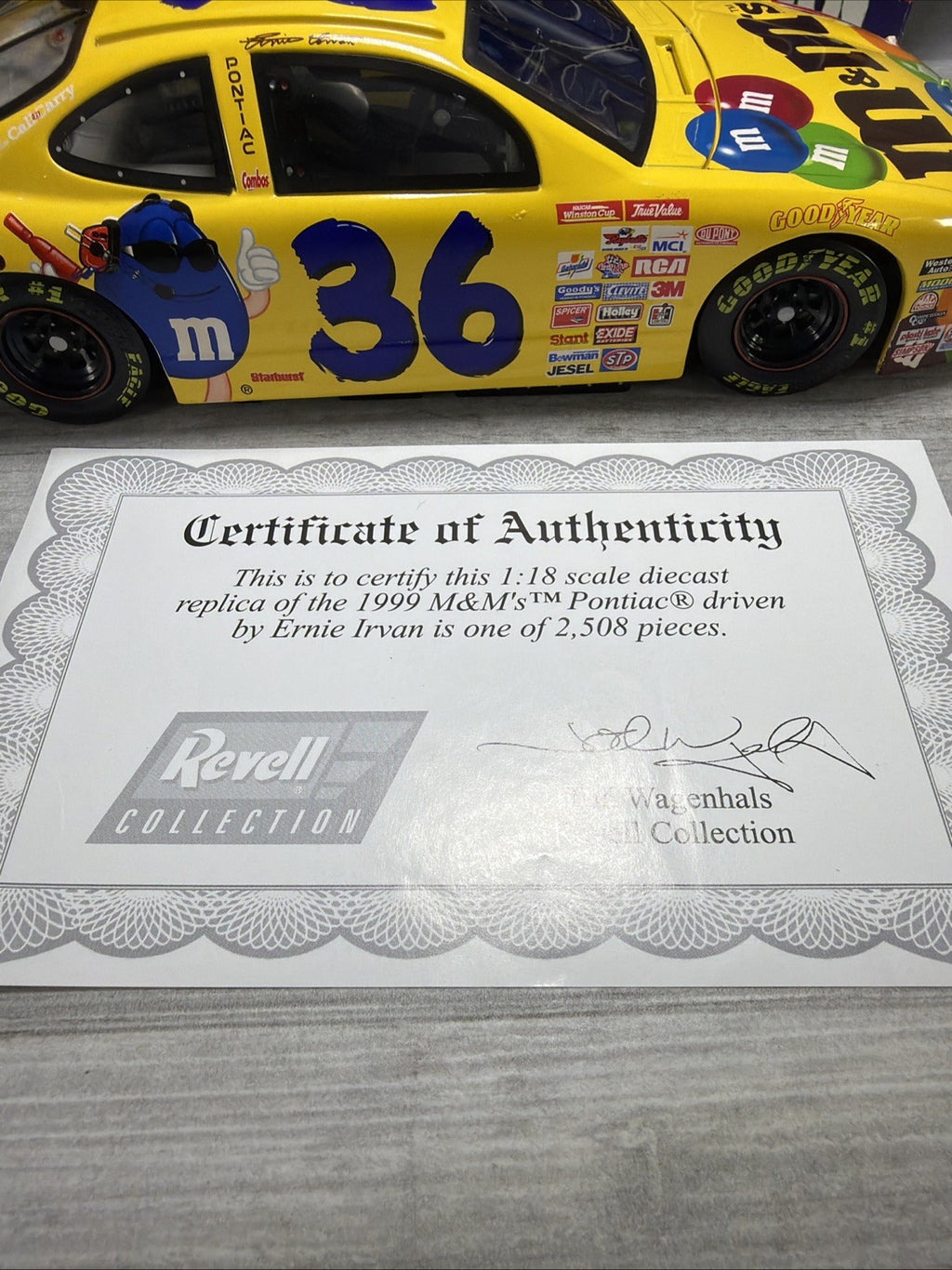 1999 Revell Ernie Irvan M&Ms 1/18 Pontiac New  1/2508 With Certificate1
