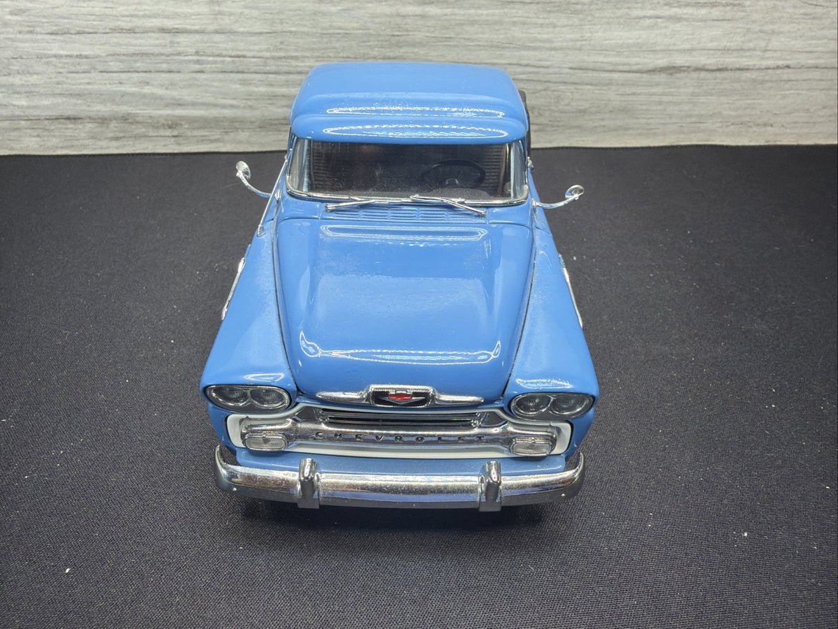 1/24 Scale DANBURY MINT 1958 CHEVY APACHE TRUCK  Tie Rod Damaged Underneath5