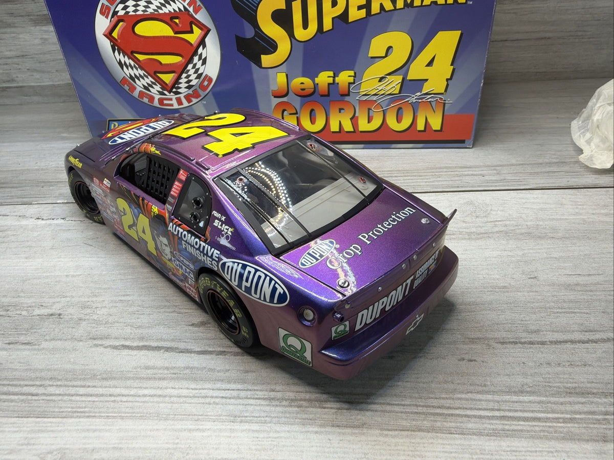 Revell Jeff Gordon Superman Monte Carlo Chevrolet 1:18 Limited Edition 1-75007