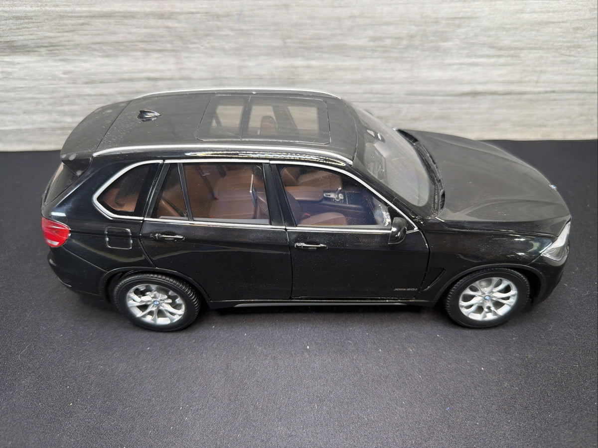 Kyosho Model 1/18 Scale BMW X5 4.4i Black  SUV Car NO BOX RARE1