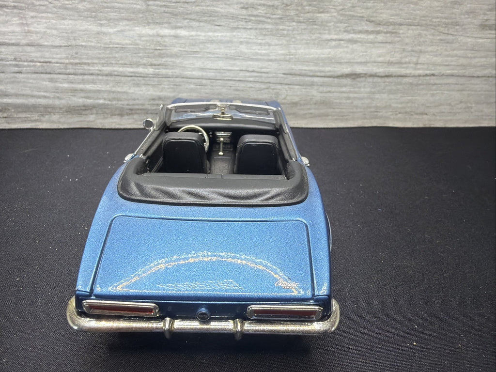 1967 Blue Chevy Camaro SS  Motormax Die Cast  Convertible Vehicle 1:24 Scale5