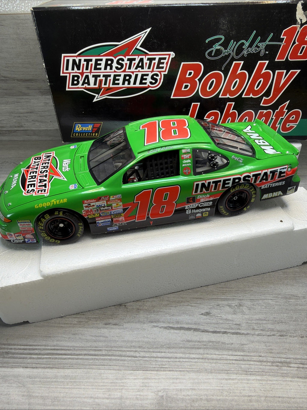 RARE  1999 BOBBY LABONTE  REVELL #18 INTERSTATE BATTERIES 1/18  NEW  1 Of 25086