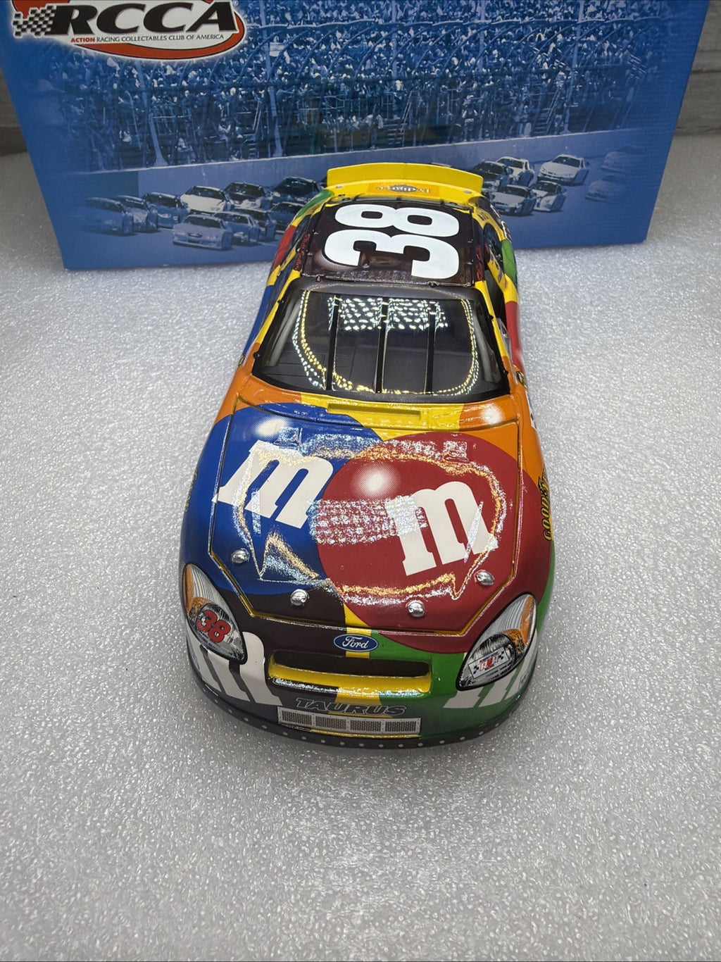 ACTION RCCA Elliott Sadler #38 M&M's 2004 Taurus Club Car 1 of 300 P/N 4023374