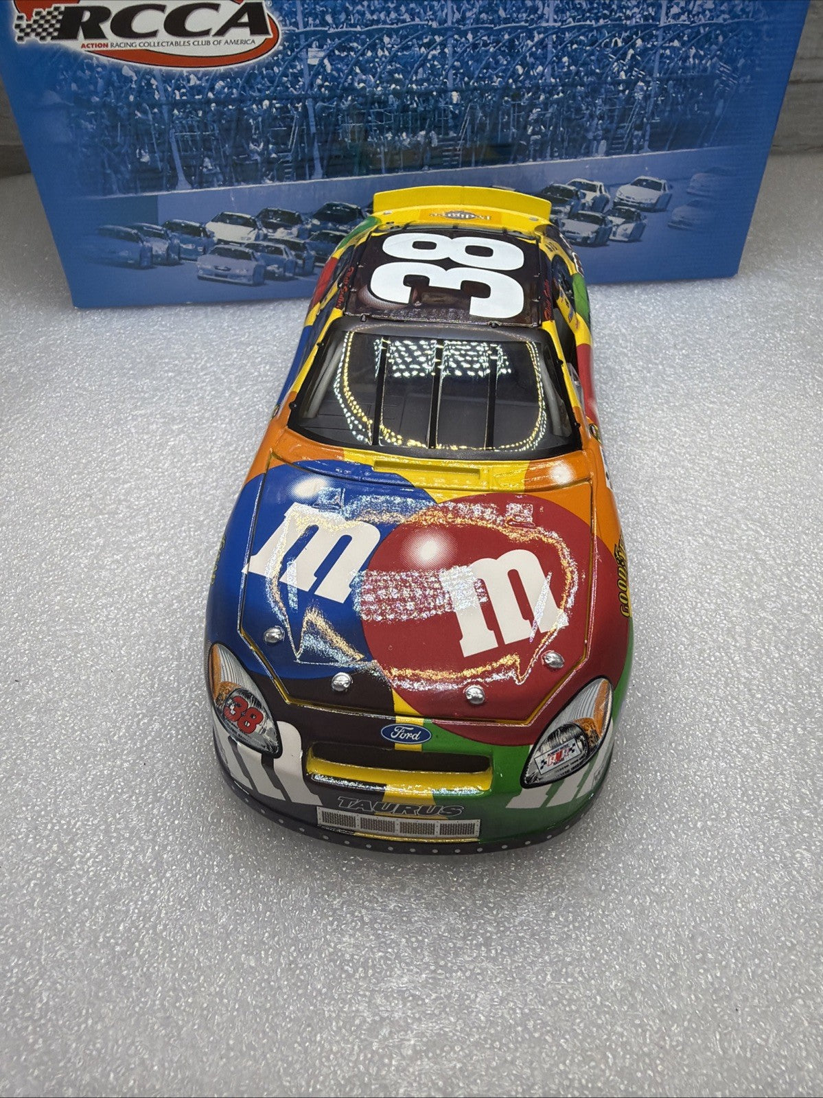ACTION RCCA Elliott Sadler #38 M&M's 2004 Taurus Club Car 1 of 300 P/N 4023374