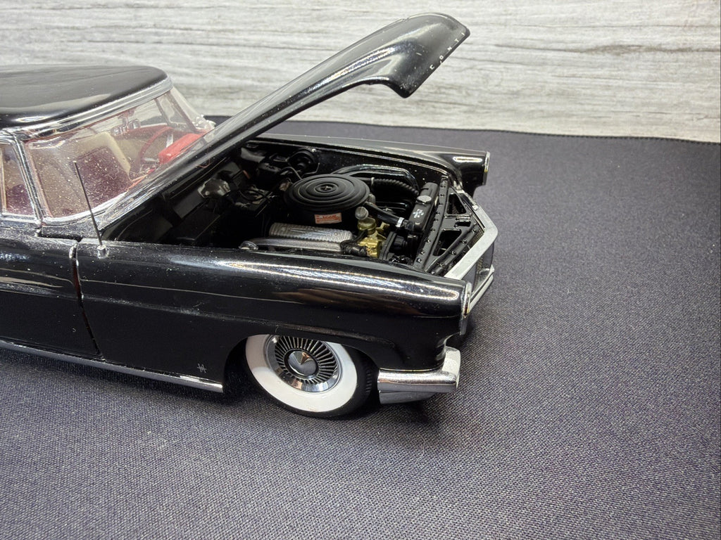 1:24 Franklin Mint Precision Models 1956 Lincoln Continental Mark II Black12