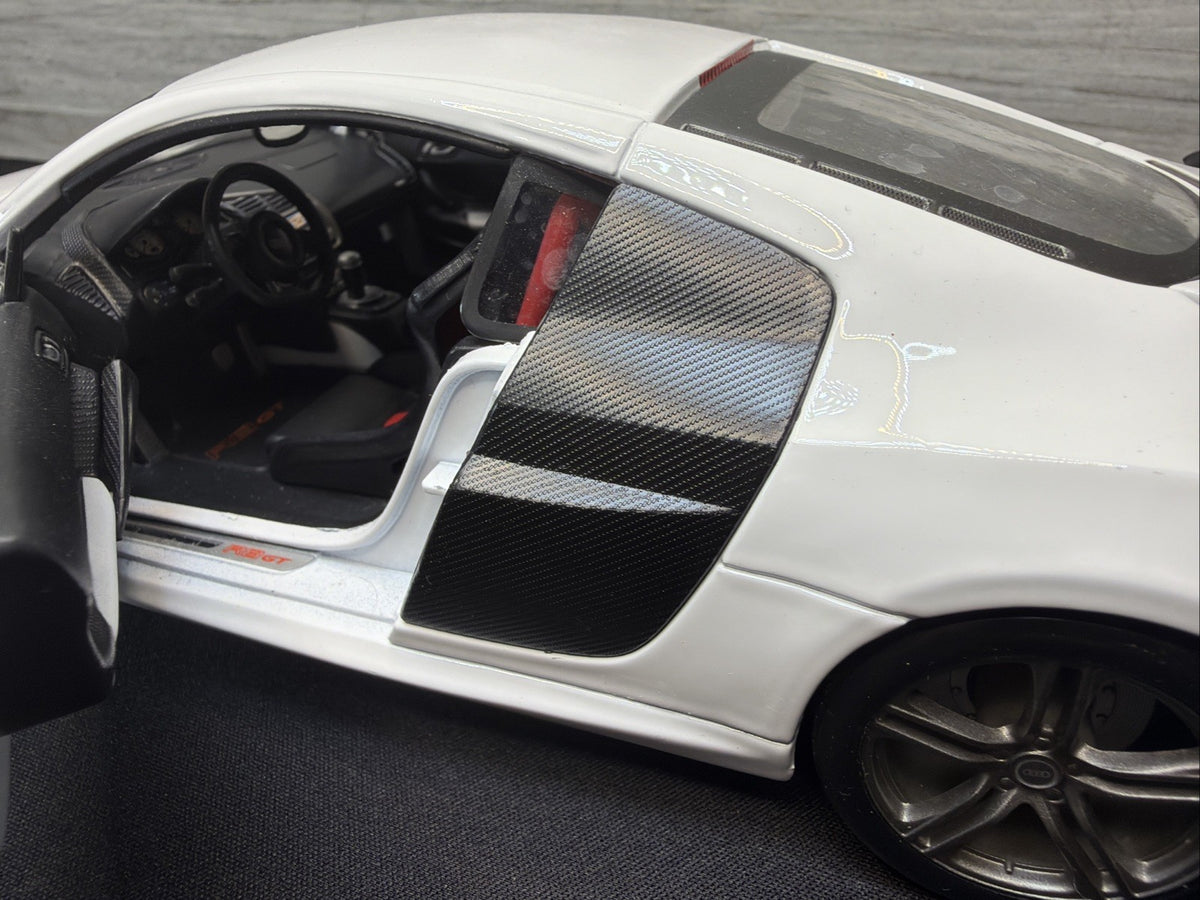 Maisto 1:18 Scale Audi R8 GT Plus Diecast Model Car, WHITE NO BOX4