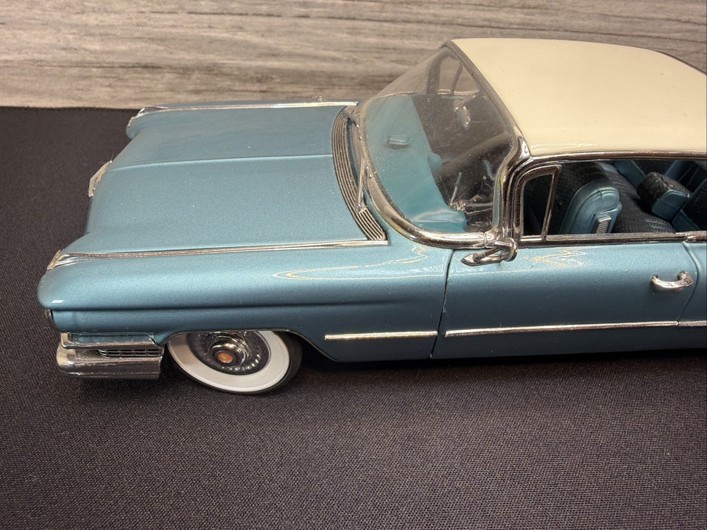 Danbury Mint 1959 Cadillac Coupe de Ville No Box Nice Blue Minor Damage2