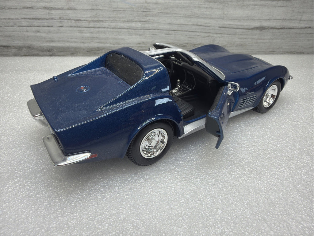Maisto 1970 Chevrolet Corvette Stingray 1/24 Diecast  Nice Condition No Box3