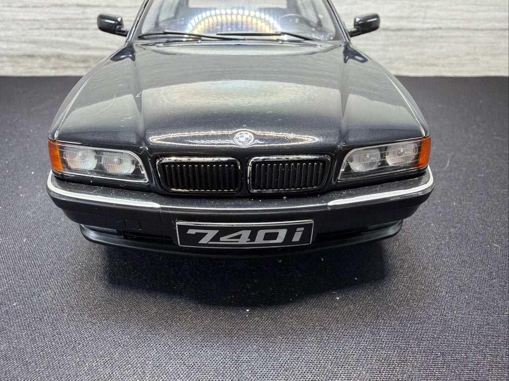RARE 1:18 KK SCALE 1994 BMW 740i E38 7-series Black  Metallic Diecast  NO BOX3