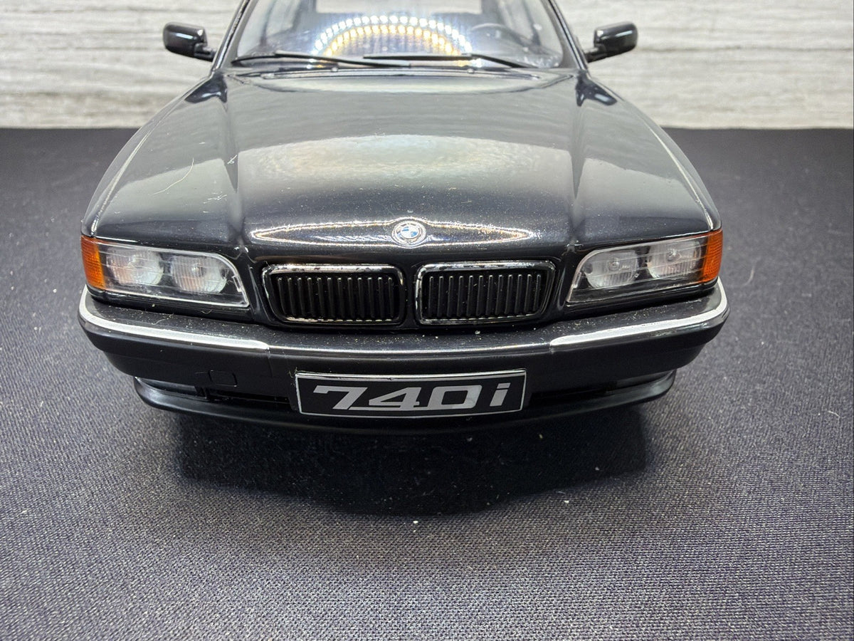 RARE 1:18 KK SCALE 1994 BMW 740i E38 7-series Black  Metallic Diecast  NO BOX3