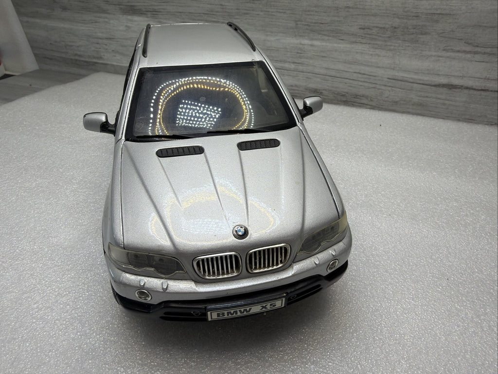 Welly 1:18 Silver BMW X5  no.9842 *RARE* Diecast Model Car11