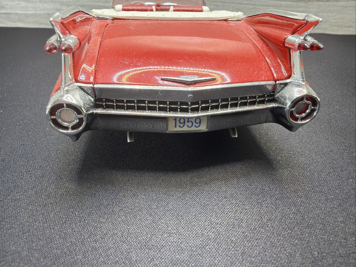 1992 Danbury Mint 1:24 Die Cast 1959 Cadillac Series 62 Car, No Box Light Damage3