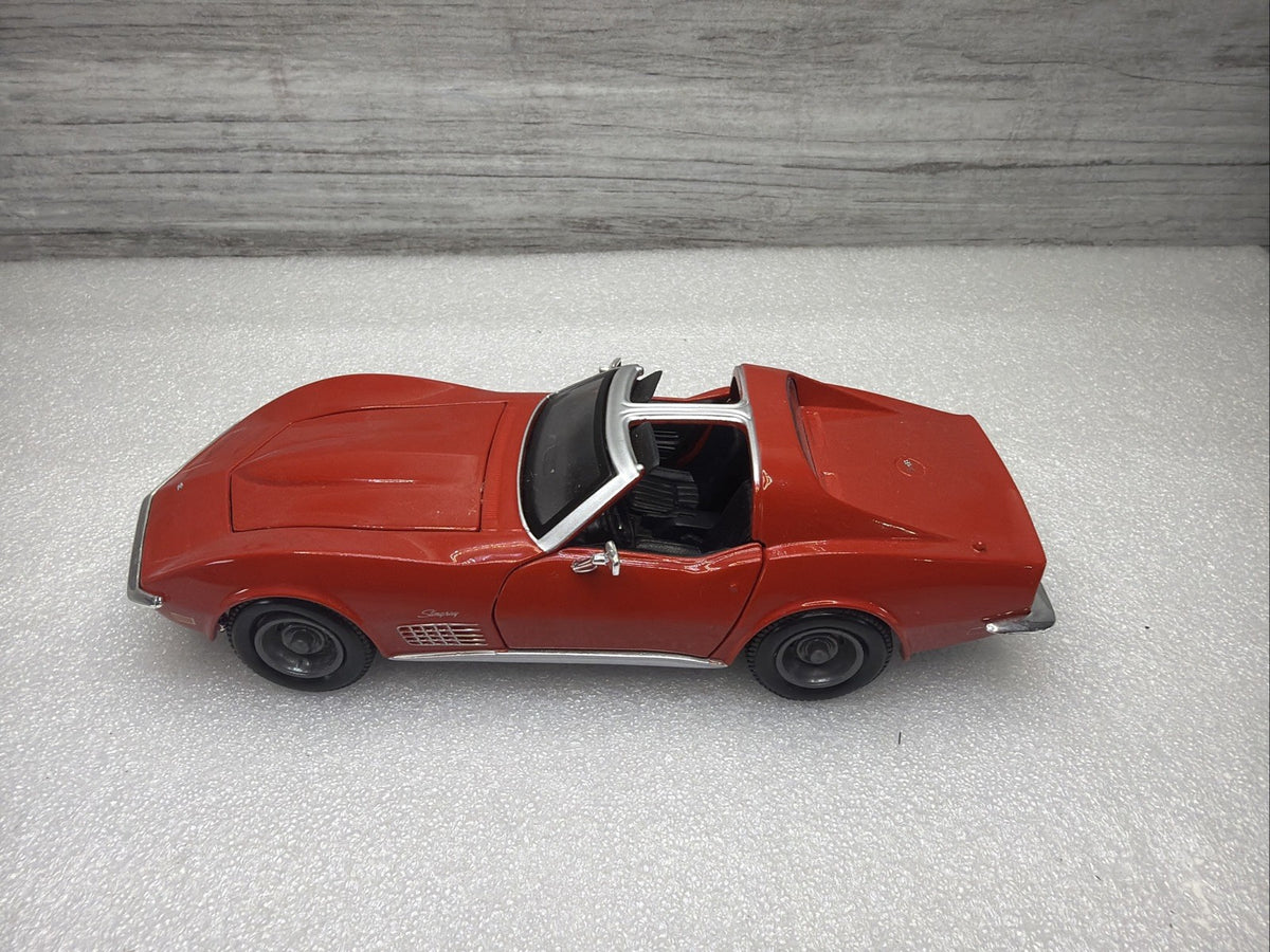 Maisto 1970 Chevrolet Corvette Stingray 1/24 Diecast  Nice Condition No Box7