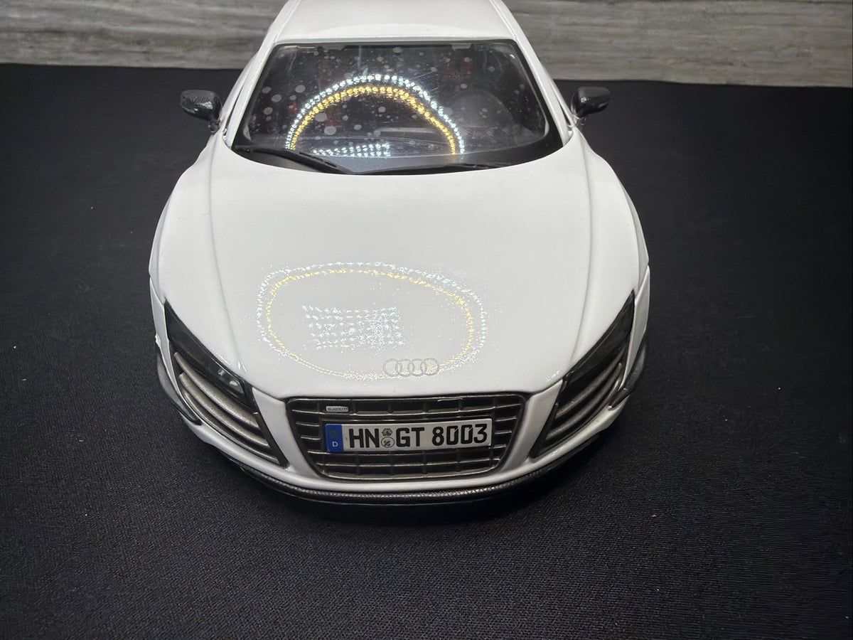 Maisto 1:18 Scale Audi R8 GT Plus Diecast Model Car, WHITE NO BOX11