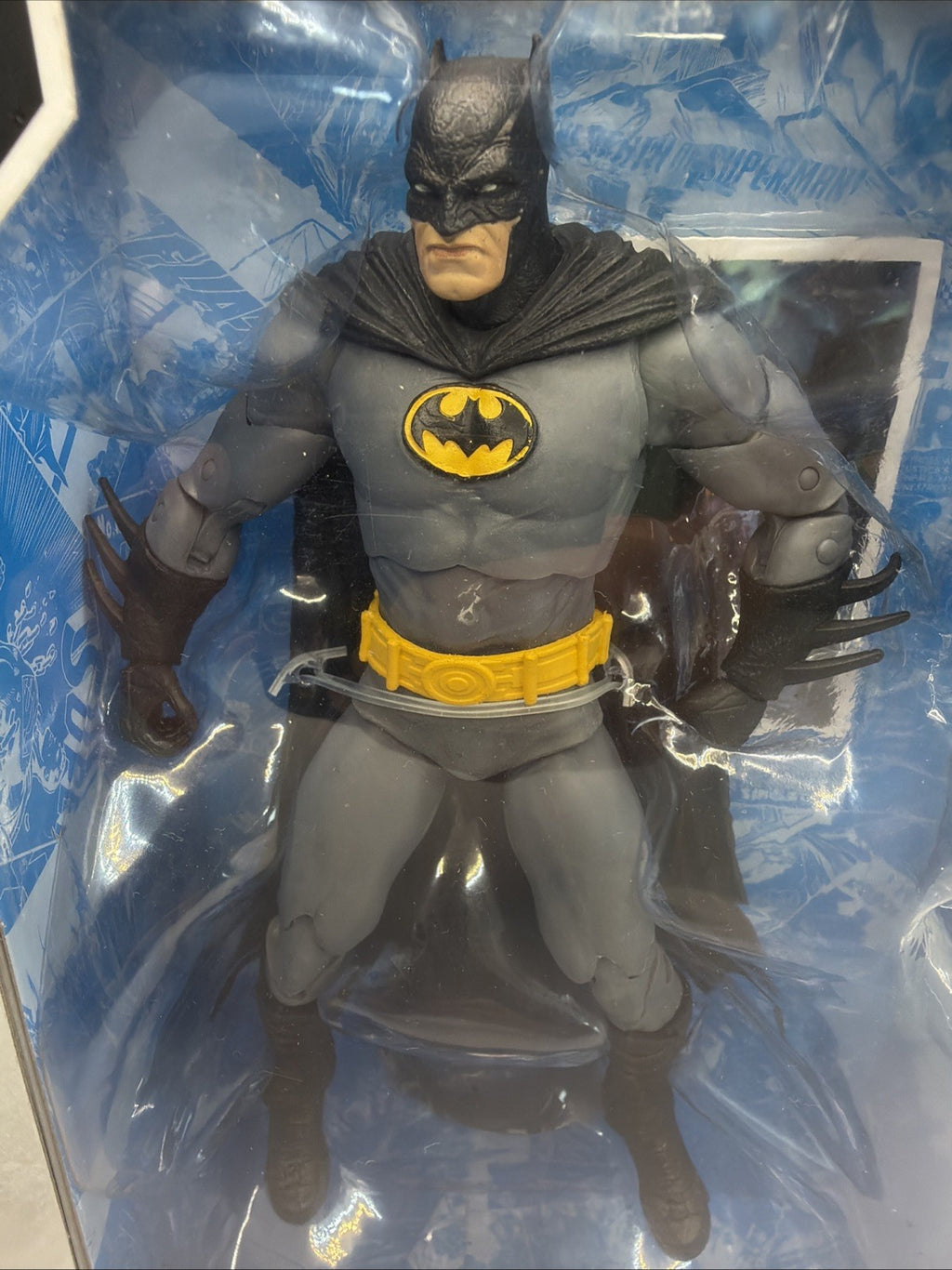 DC Multiverse McFarlane BATMAN: Three Jokers 7inch action figure! New1